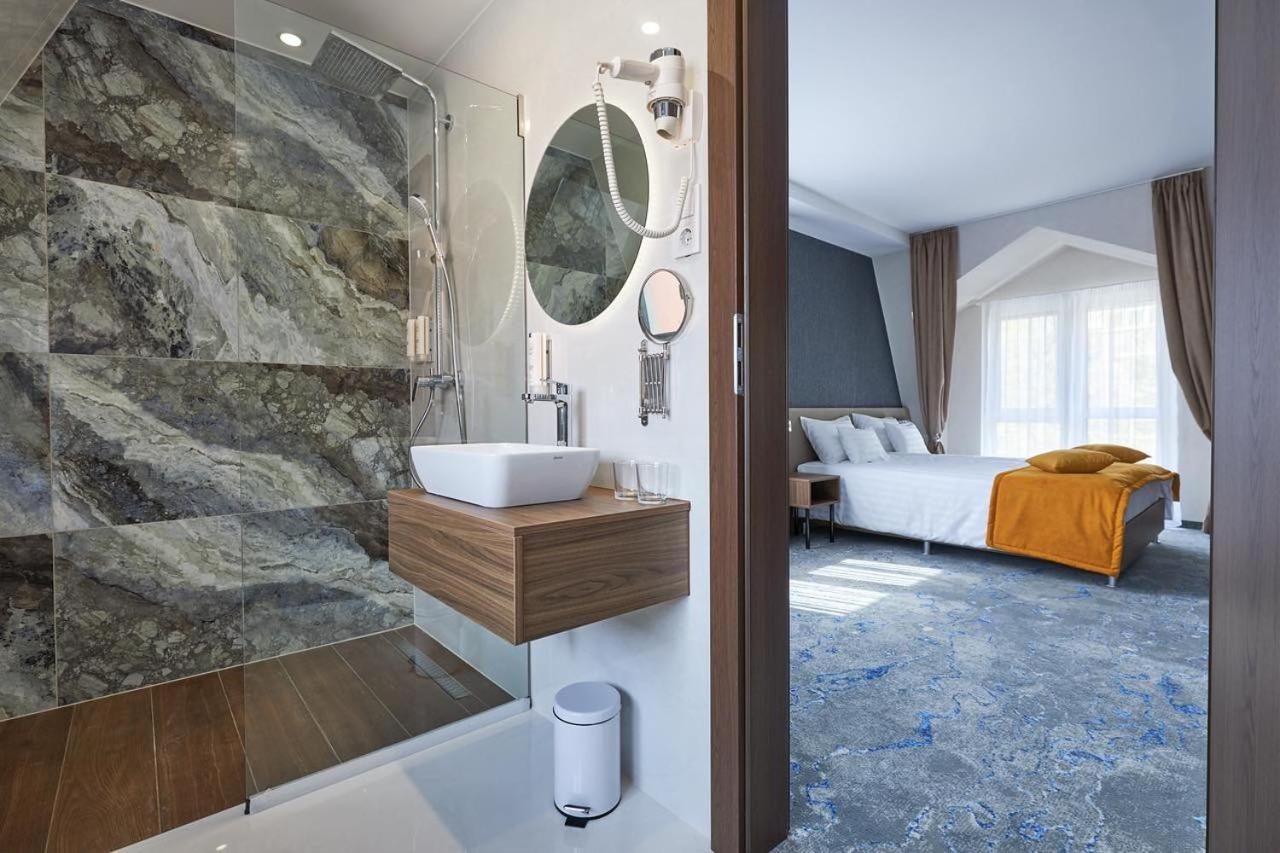 Hotel Crystal Hajdúszoboszló 외부 사진