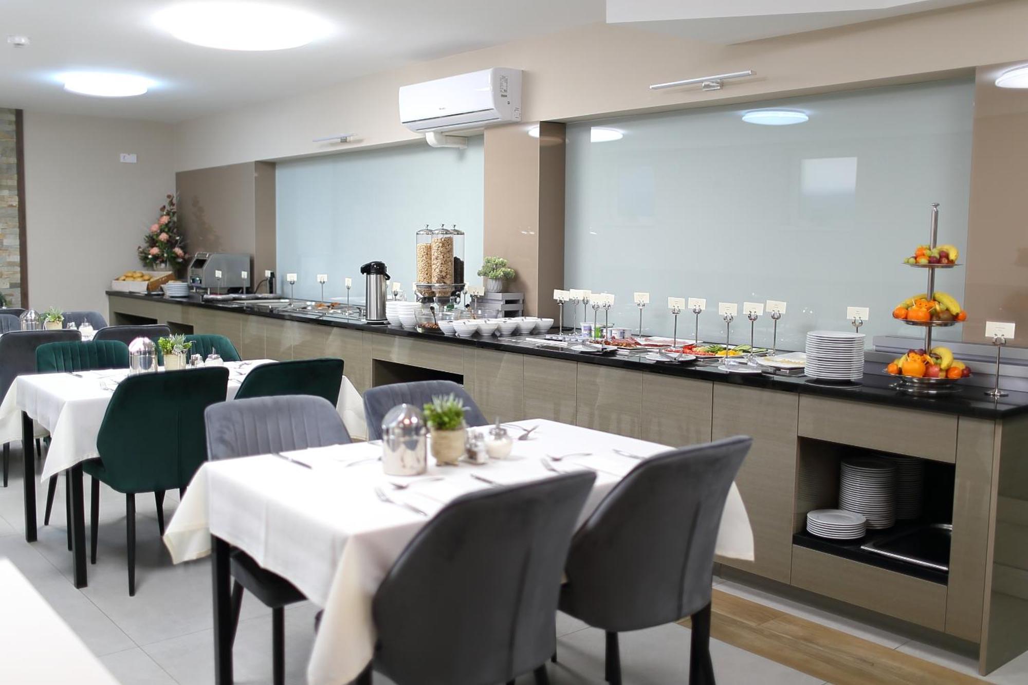 Hotel Crystal Hajdúszoboszló 외부 사진